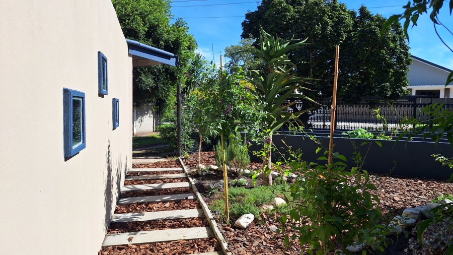 4 Bedroom Property for Sale in Twee Rivieren Western Cape